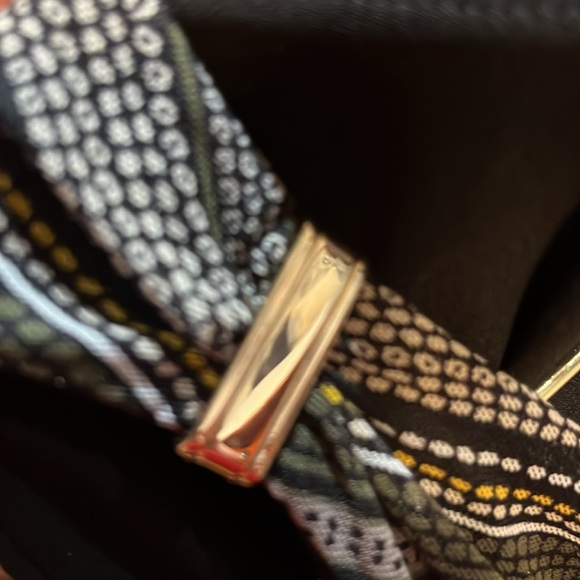 WHBM dress. Rouched detail in front. V-neck wrap with snap - Picture 5 of 9